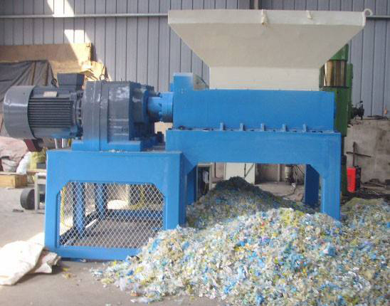 塑料粉碎机在粉碎行业中有什么优势
